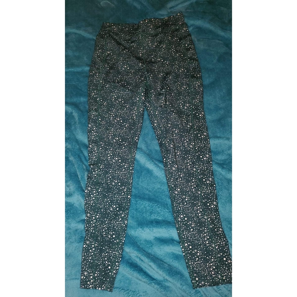 Brand new Pop Fit leggings